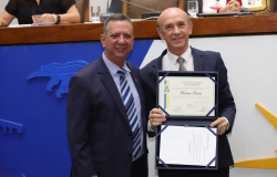 Itelvino Pisoni é homenageado na Al e recebe título de cidadão tocantinense