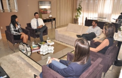 ​Fecomércio recebe visita da Embaixada dos EUA no Brasil