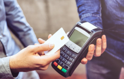 ​Mais de 70% dos palmenses apontam o cartão de crédito como principal dívida