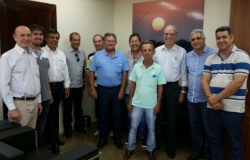 Fecomércio discute pavimentação da TO-255 com produtores de Lagoa da Confusão 